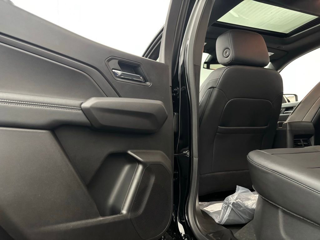 New 2026 GMC Canyon Elevation w/ Convenience Package image 33