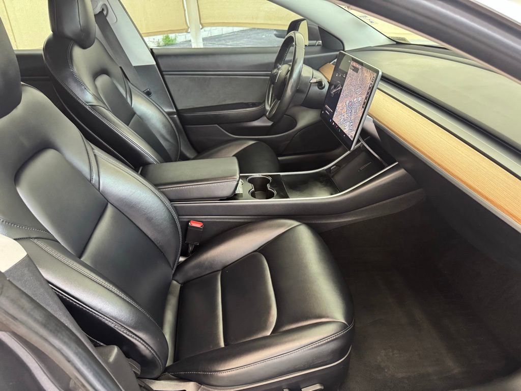 Used 2018 Tesla Model 3 Long Range image 15