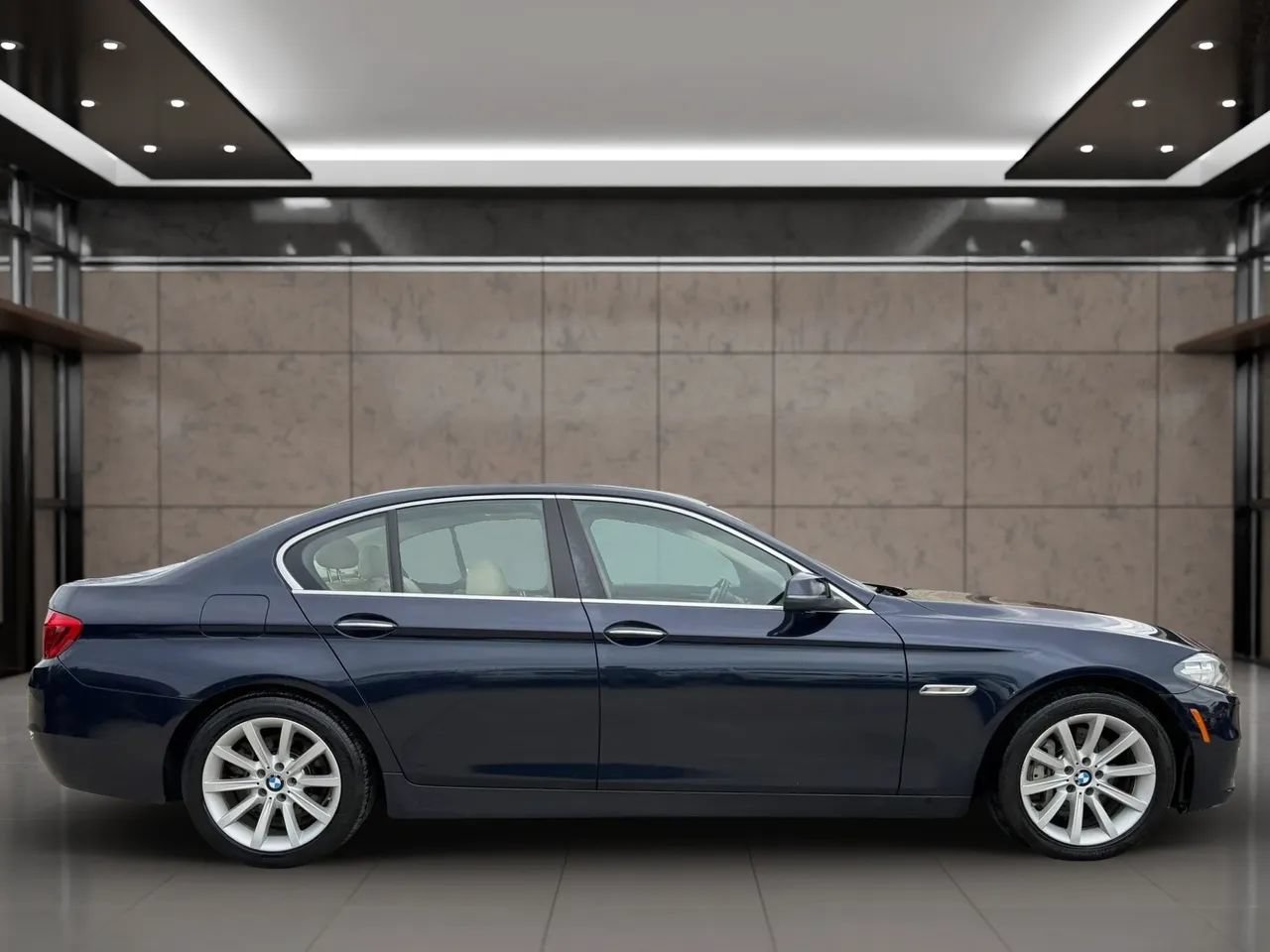 Used 2015 BMW 535i xDrive Sedan AWD/4WD image 13