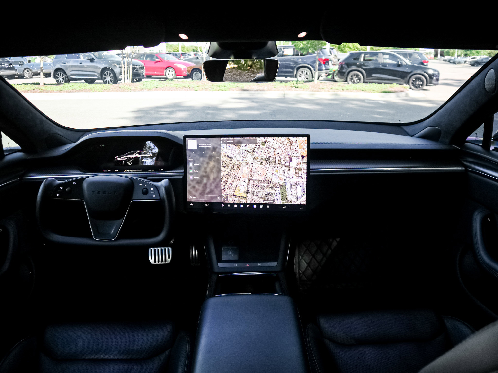 Used 2022 Tesla Model S Plaid AWD/4WD image 28