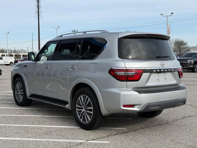 Used 2024 Nissan Armada SL w/ Captain's Chairs Package image 3