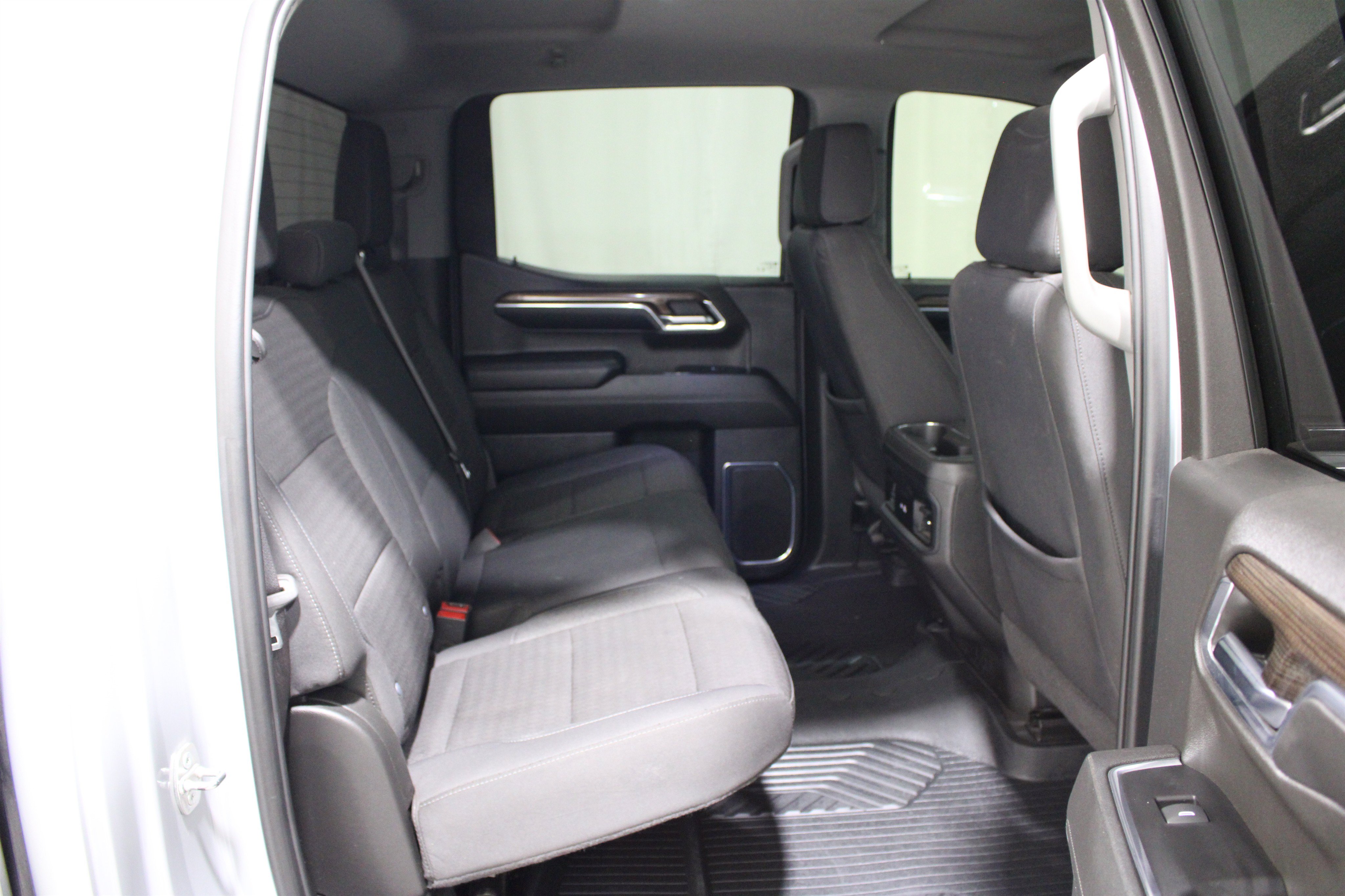 Used 2024 Chevrolet Silverado 1500 RST AWD/4WD image 24