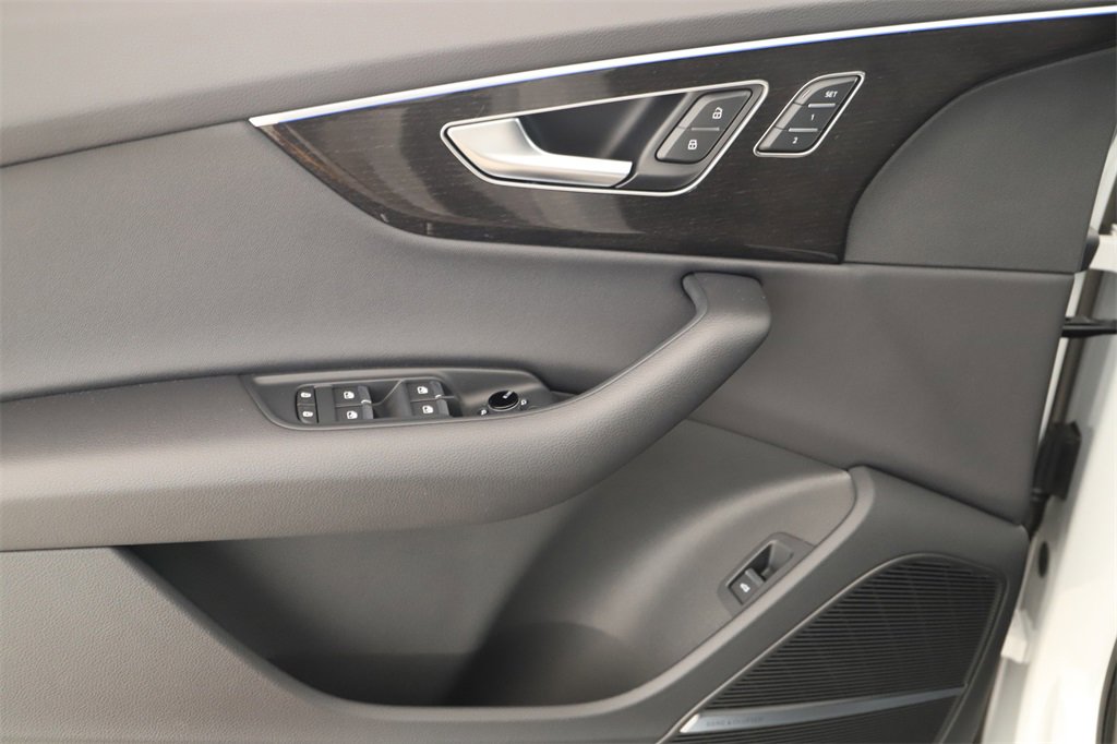 New 2026 Audi Q7 2.0T Premium image 23