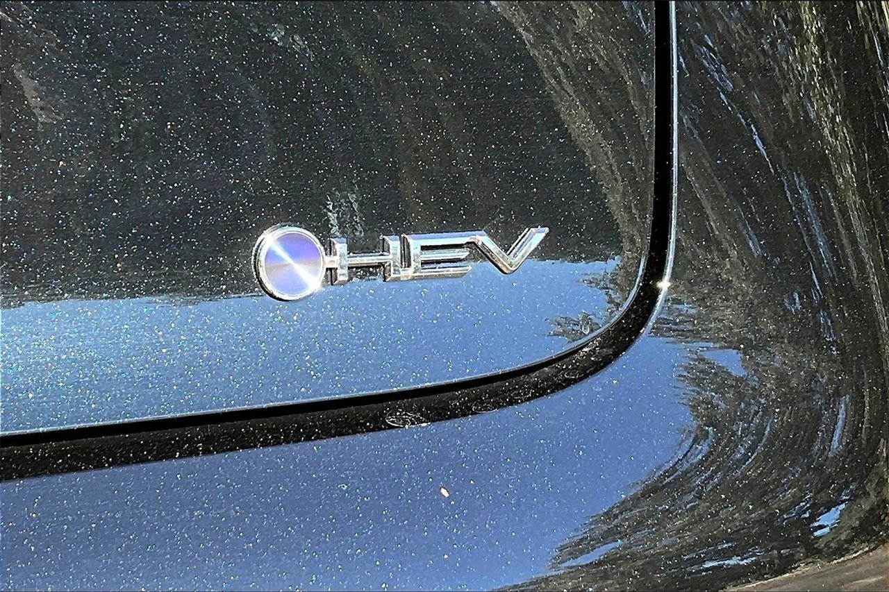 Used 2026 Toyota Prius LE image 21