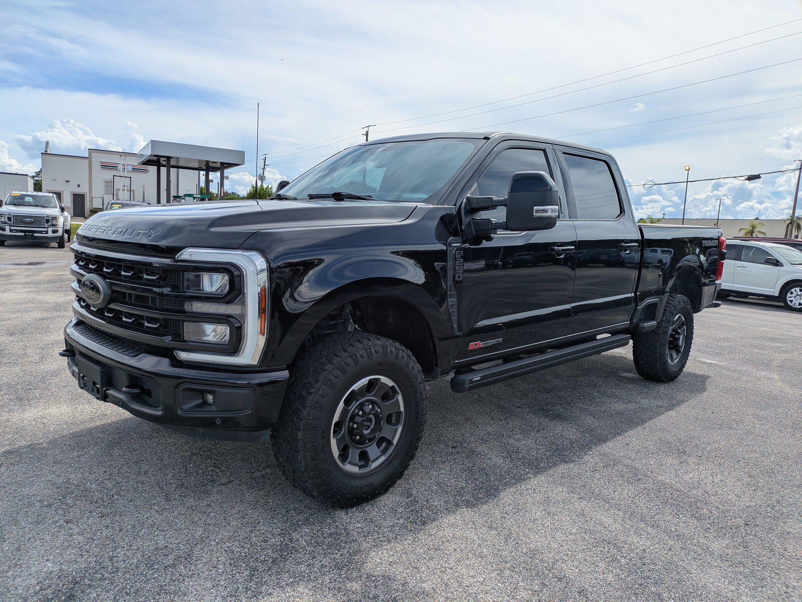 Used 2024 Ford F250 Lariat w/ Lariat Ultimate Package AWD/4WD image 8