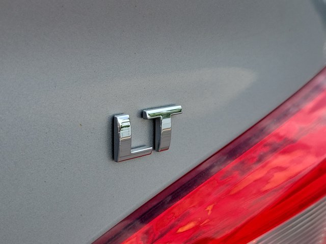 Used 2018 Chevrolet Cruze LT FWD image 6