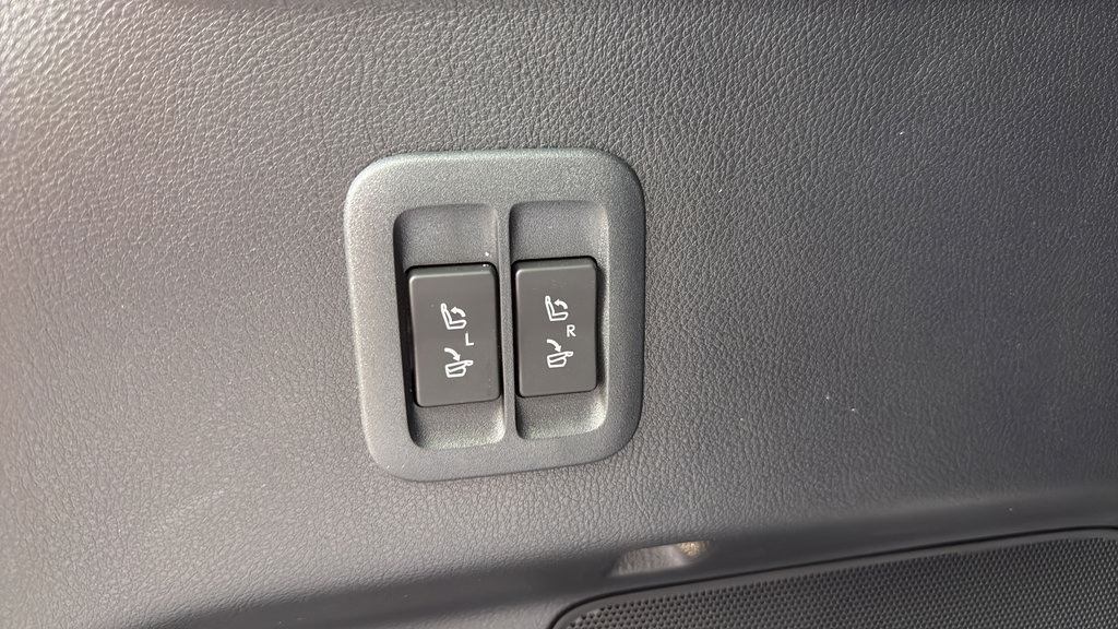 Used 2025 Lexus TX 350 AWD w/ Technology Package image 23