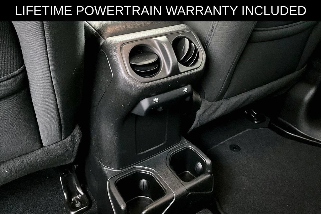 Used 2021 Jeep Wrangler Unlimited Sport AWD/4WD image 31