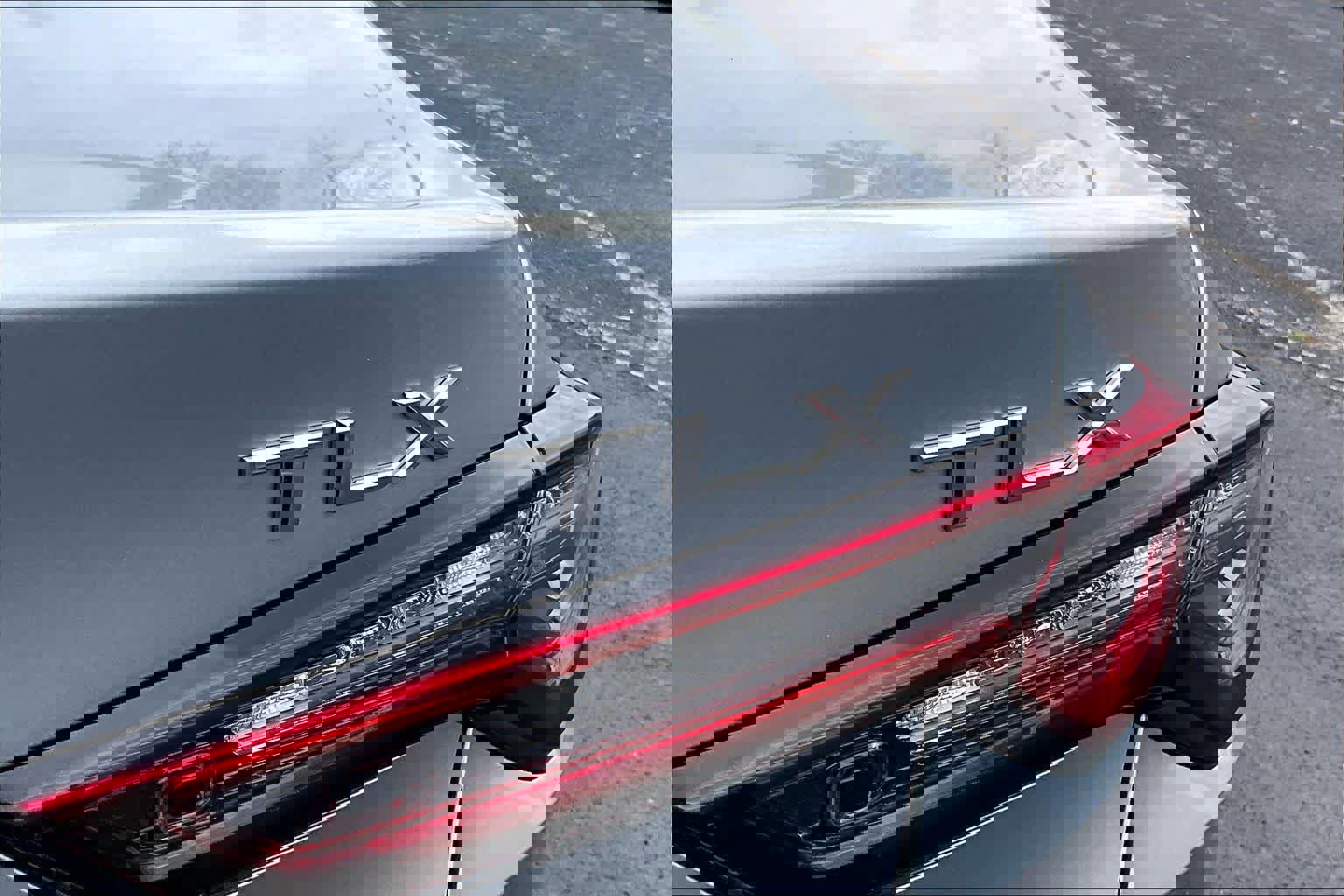 Used 2024 Acura TLX w/ Technology Package image 9