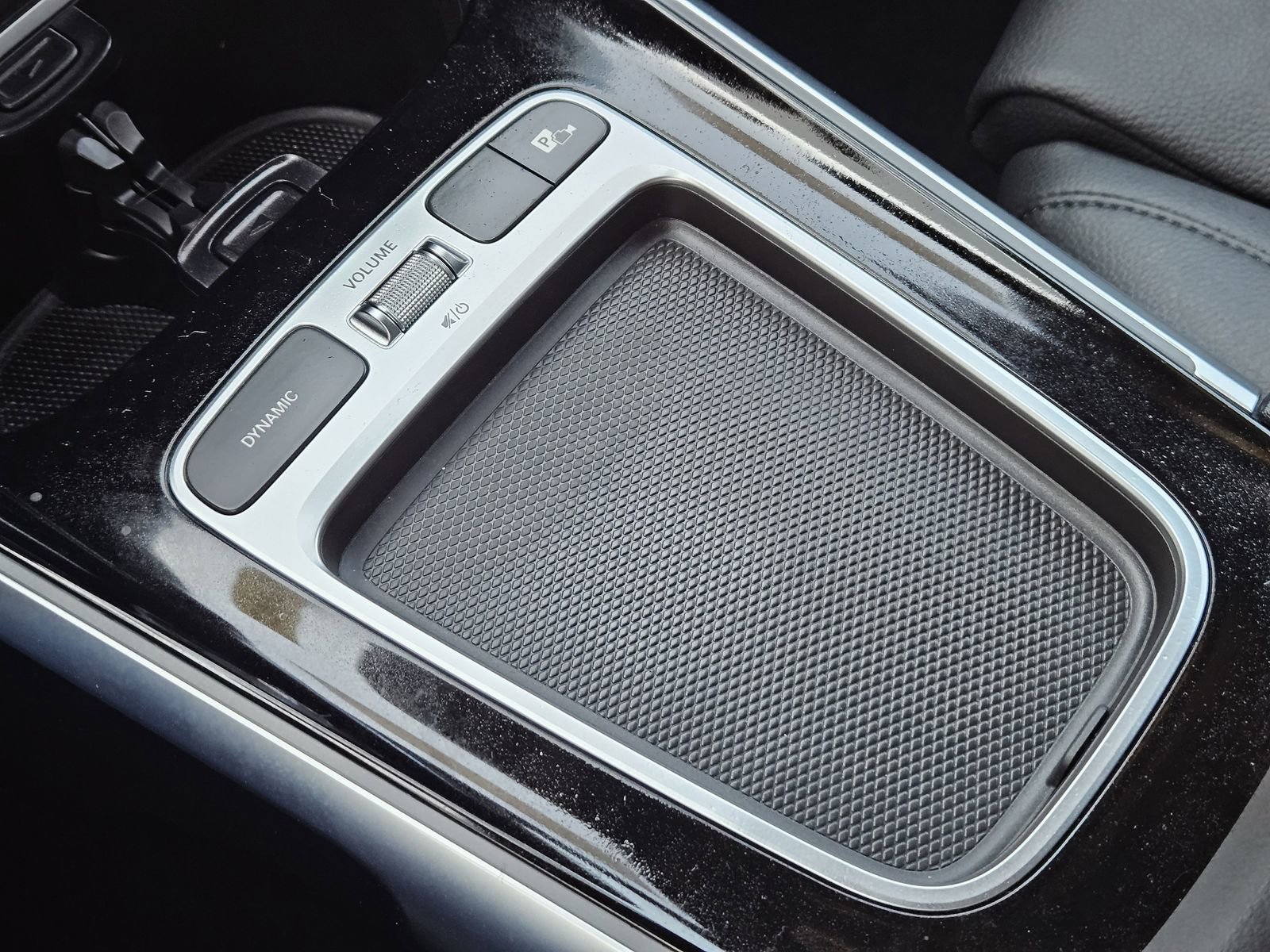 Used 2025 Mercedes-Benz GLB 250 4MATIC image 25