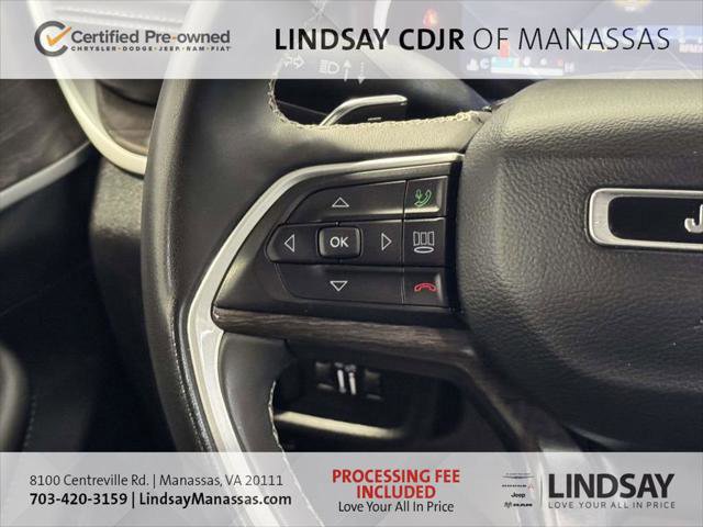 Certified 2023 Jeep Grand Cherokee Limited w/ Black Appearance Package AWD/4WD image 31
