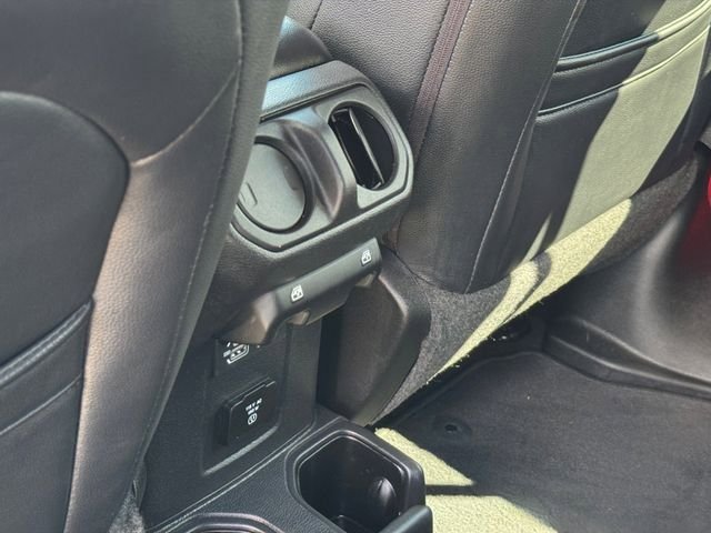 Certified 2022 Jeep Wrangler Unlimited Sport w/ Sun And Sound Package AWD/4WD image 17