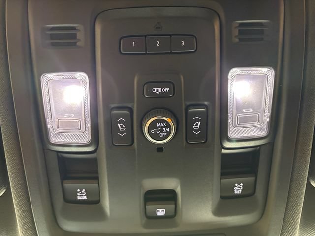 Used 2023 GMC Yukon AT4 AWD/4WD image 23