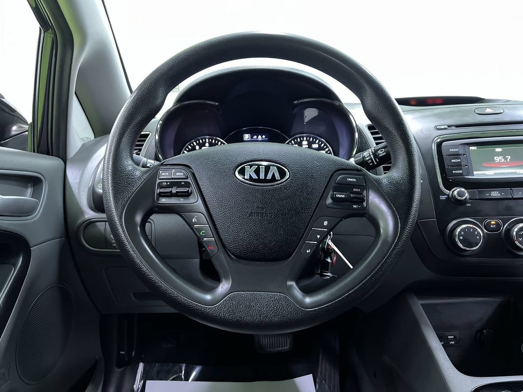 Used 2018 Kia Forte LX w/ LX Rear Camera Package FWD image 18