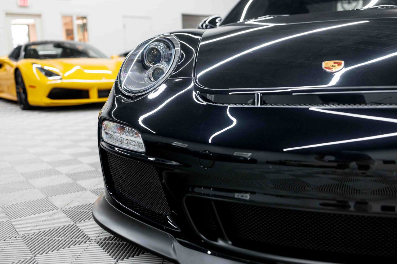 Used 2010 Porsche 911 GT3 RWD image 18
