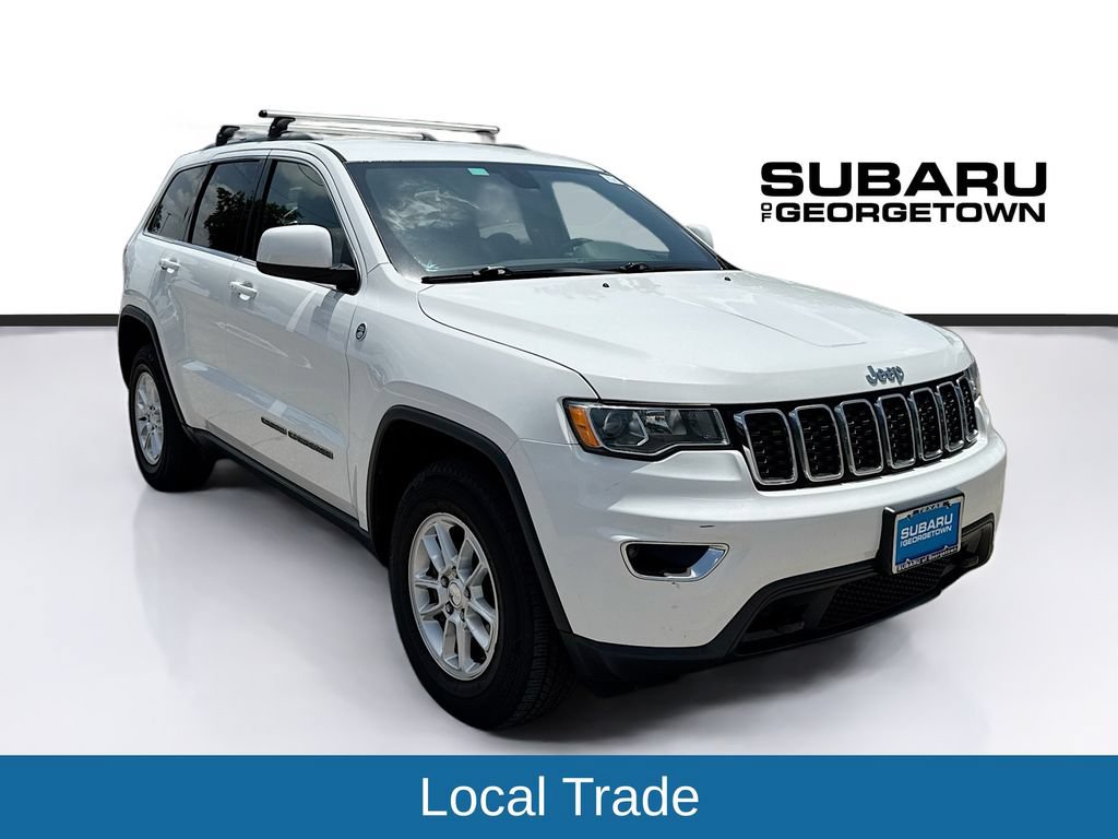 Used 2018 Jeep Grand Cherokee Laredo AWD/4WD image 1