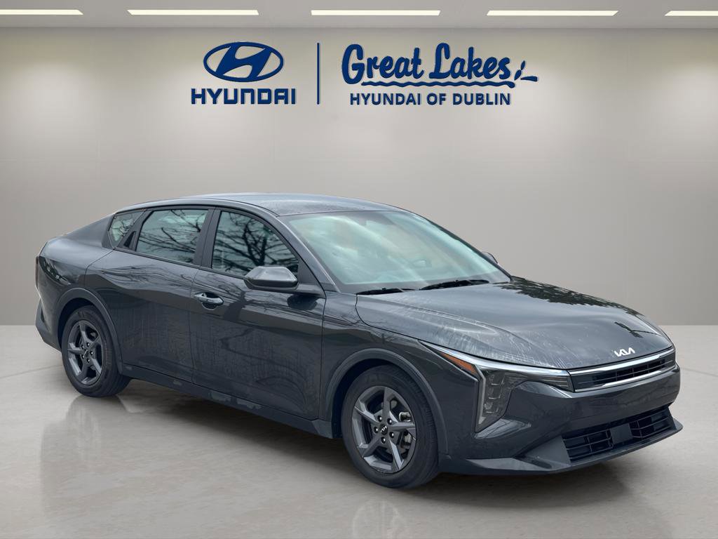 Used 2025 Kia K4 LXS image 7