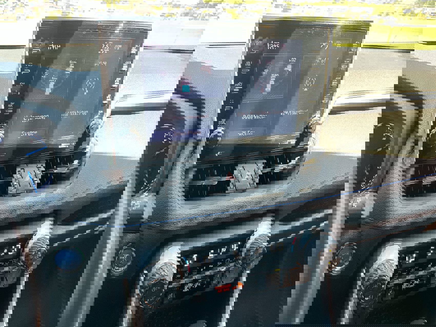 Used 2022 Toyota RAV4 XSE image 16