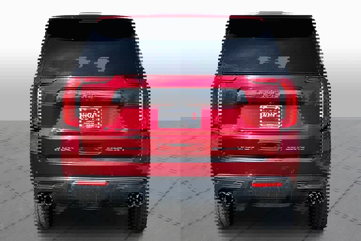 Used 2023 GMC Yukon XL Denali Ultimate image 5