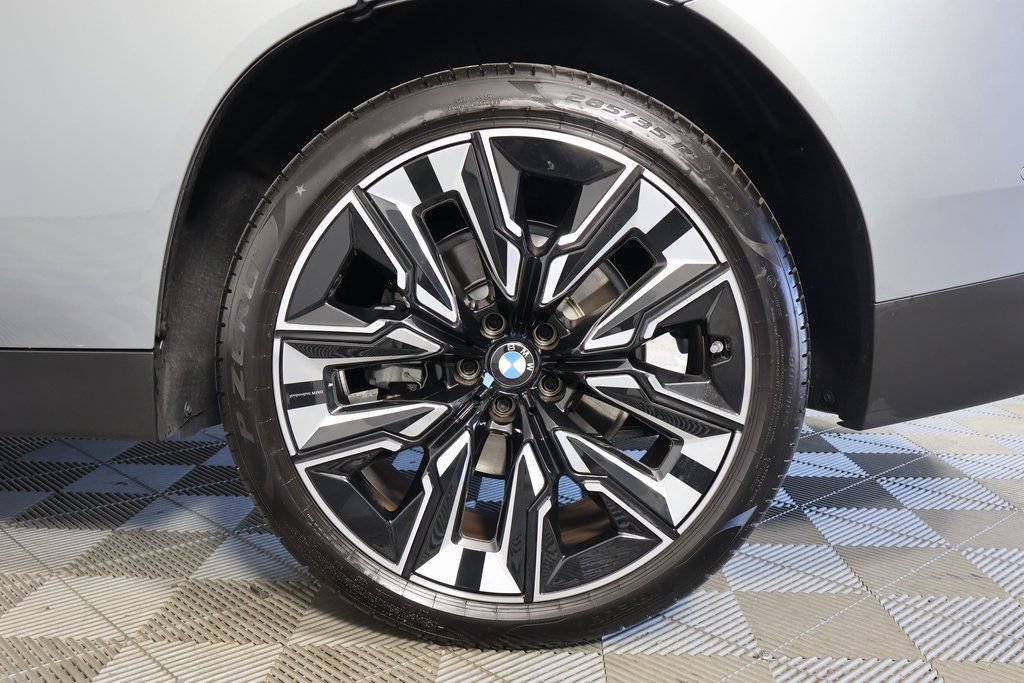 Used 2025 BMW X3 xDrive30i w/ Premium Package AWD/4WD image 16