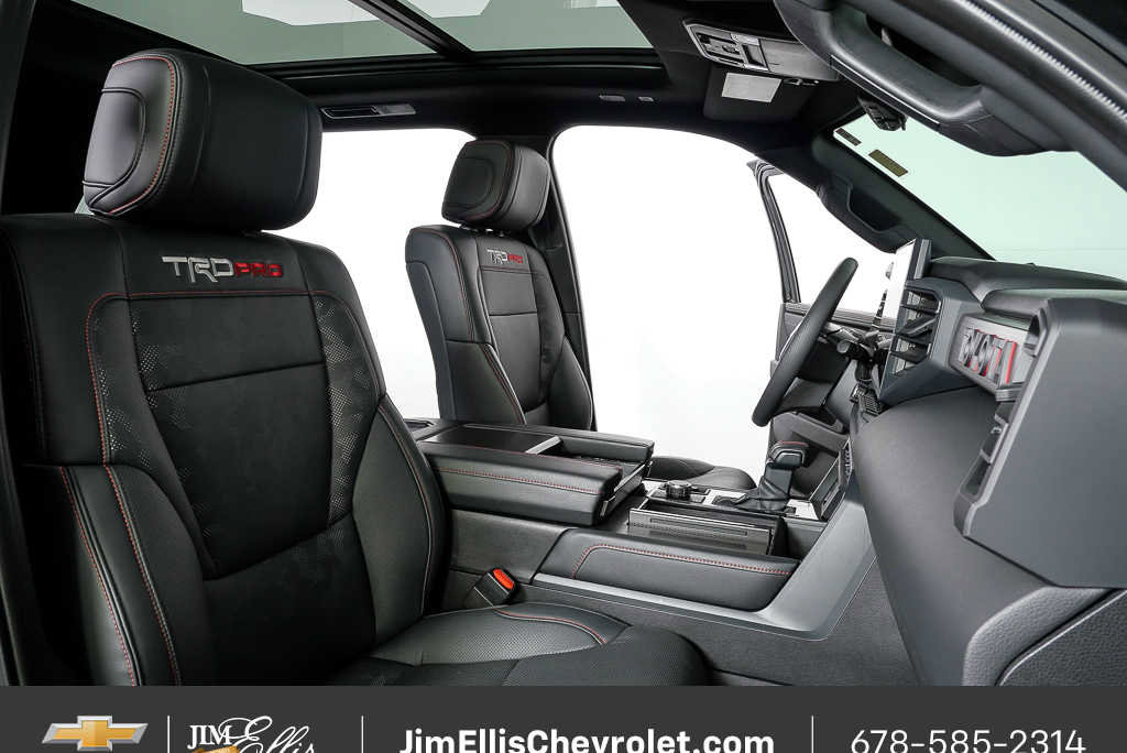 Used 2025 Toyota Sequoia TRD Pro AWD/4WD image 21