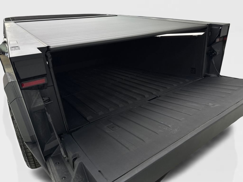 Used 2024 Tesla Cybertruck AWD Crew Cab image 67