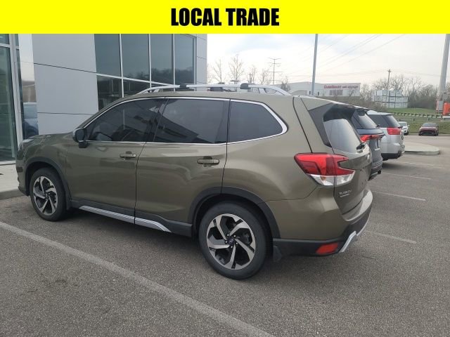 Used 2023 Subaru Forester Touring image 4