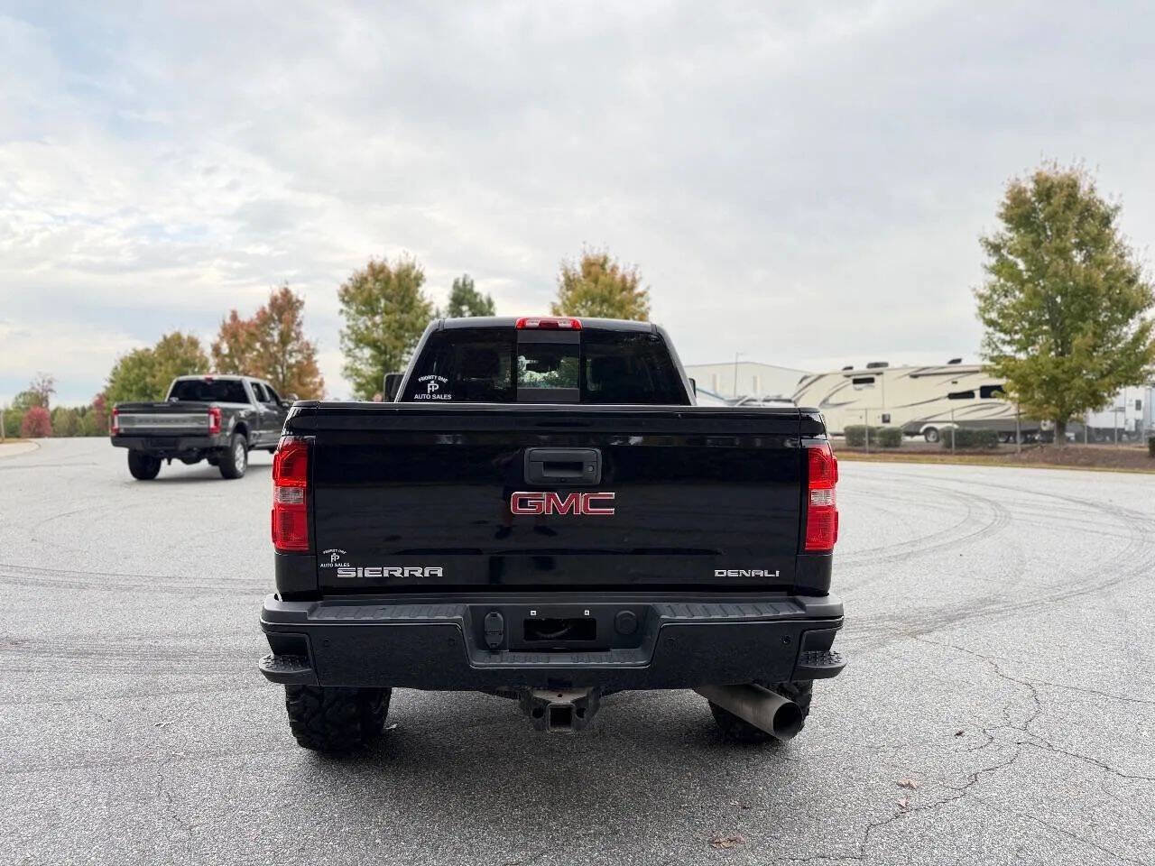 Used 2018 GMC Sierra 2500 Denali w/ Duramax Plus Package image 6