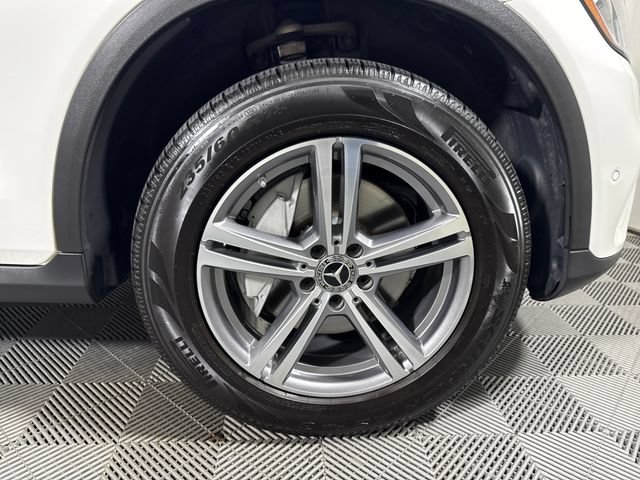 Used 2022 Mercedes-Benz GLC 300 4MATIC image 11