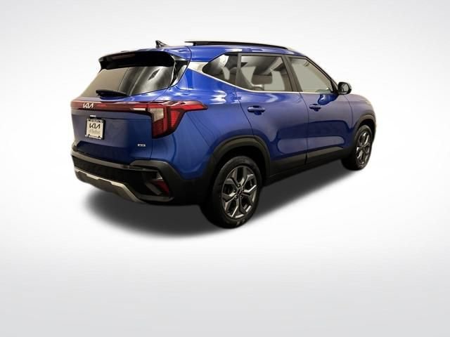 Certified 2024 Kia Seltos S image 5