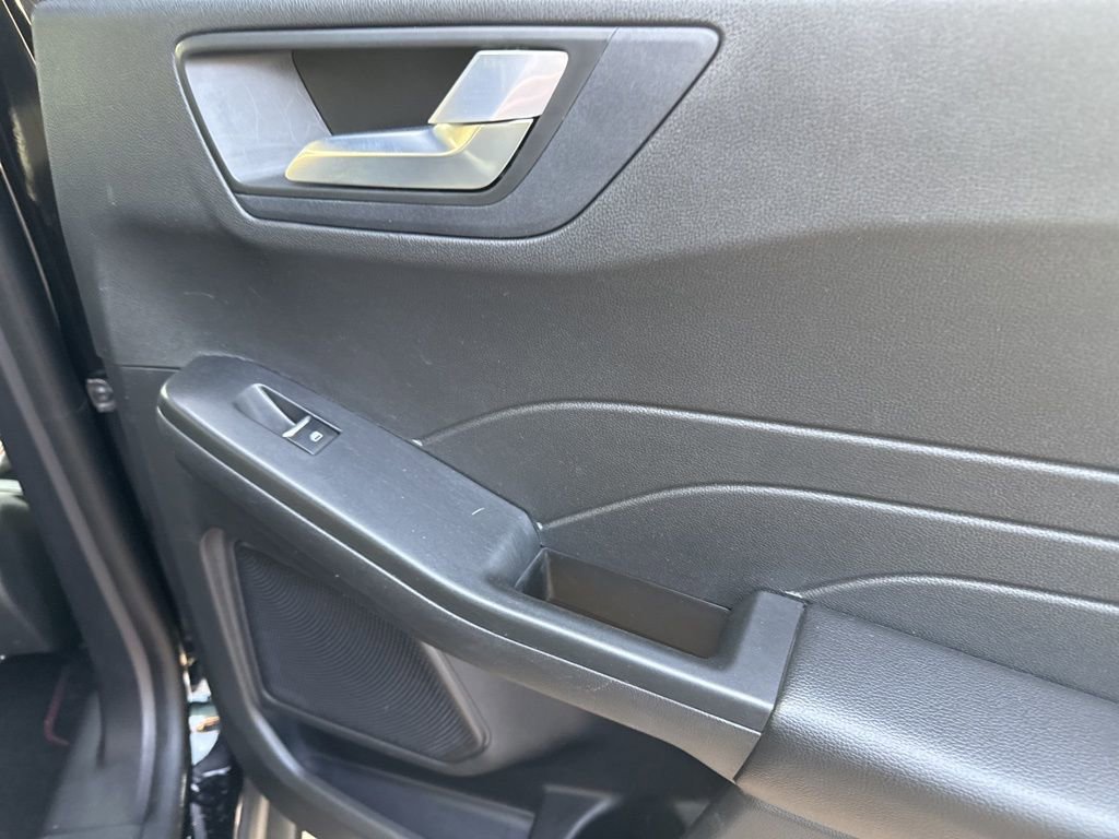 Used 2023 Ford Escape ST-Line w/ Tech Pack #1 image 16
