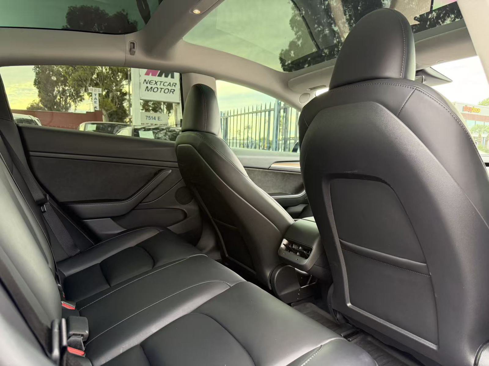 Used 2023 Tesla Model 3 Standard Range RWD image 10
