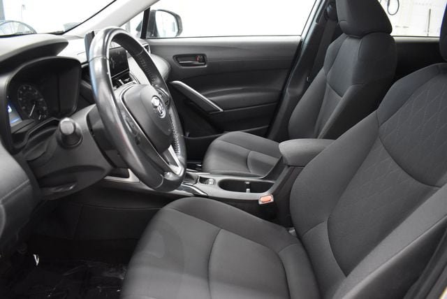 Used 2024 Toyota Corolla Cross LE AWD/4WD image 22