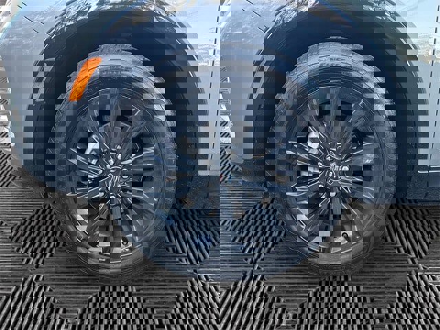 Used 2024 Buick Envista Sport Touring image 14