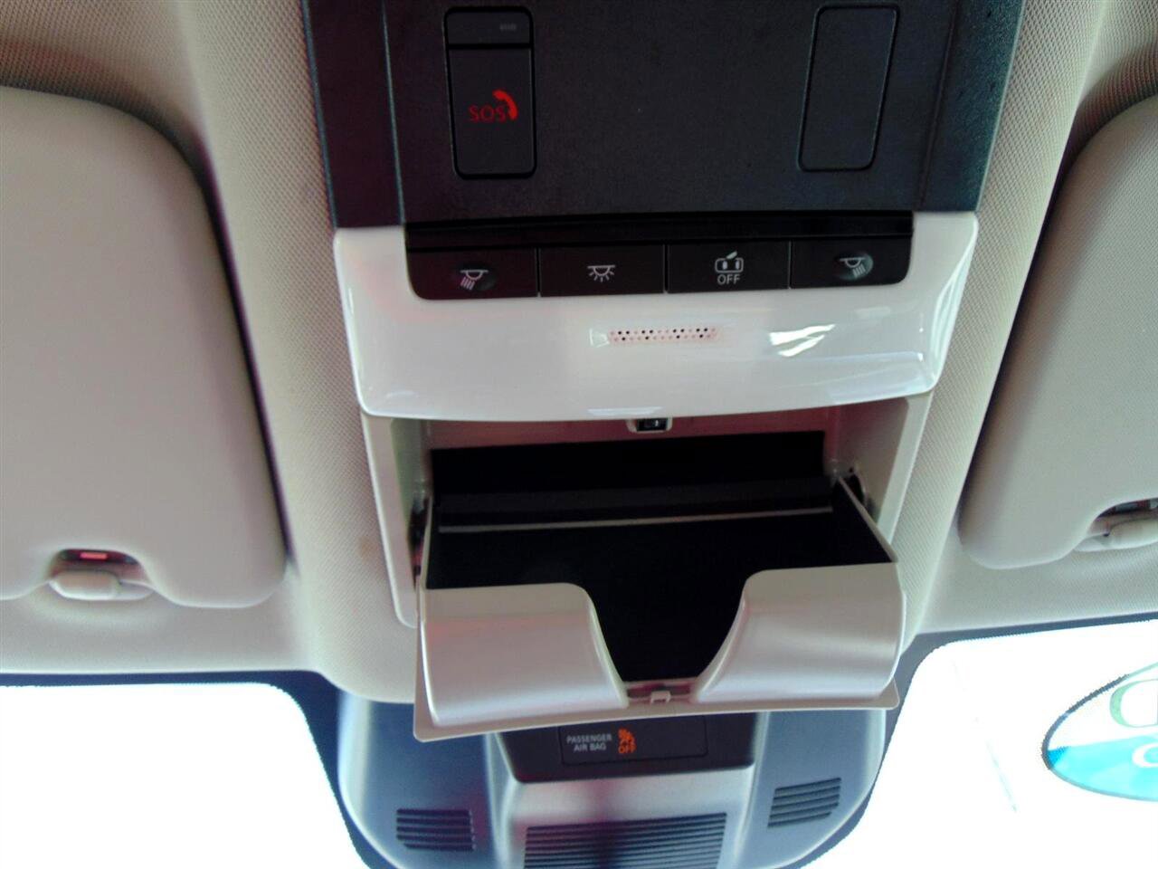 Used 2024 Nissan Rogue SV image 29