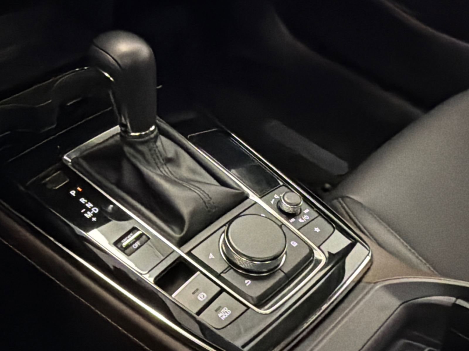 Certified 2025 MAZDA CX-30 AWD 2.5 S w/ Premium Package image 29