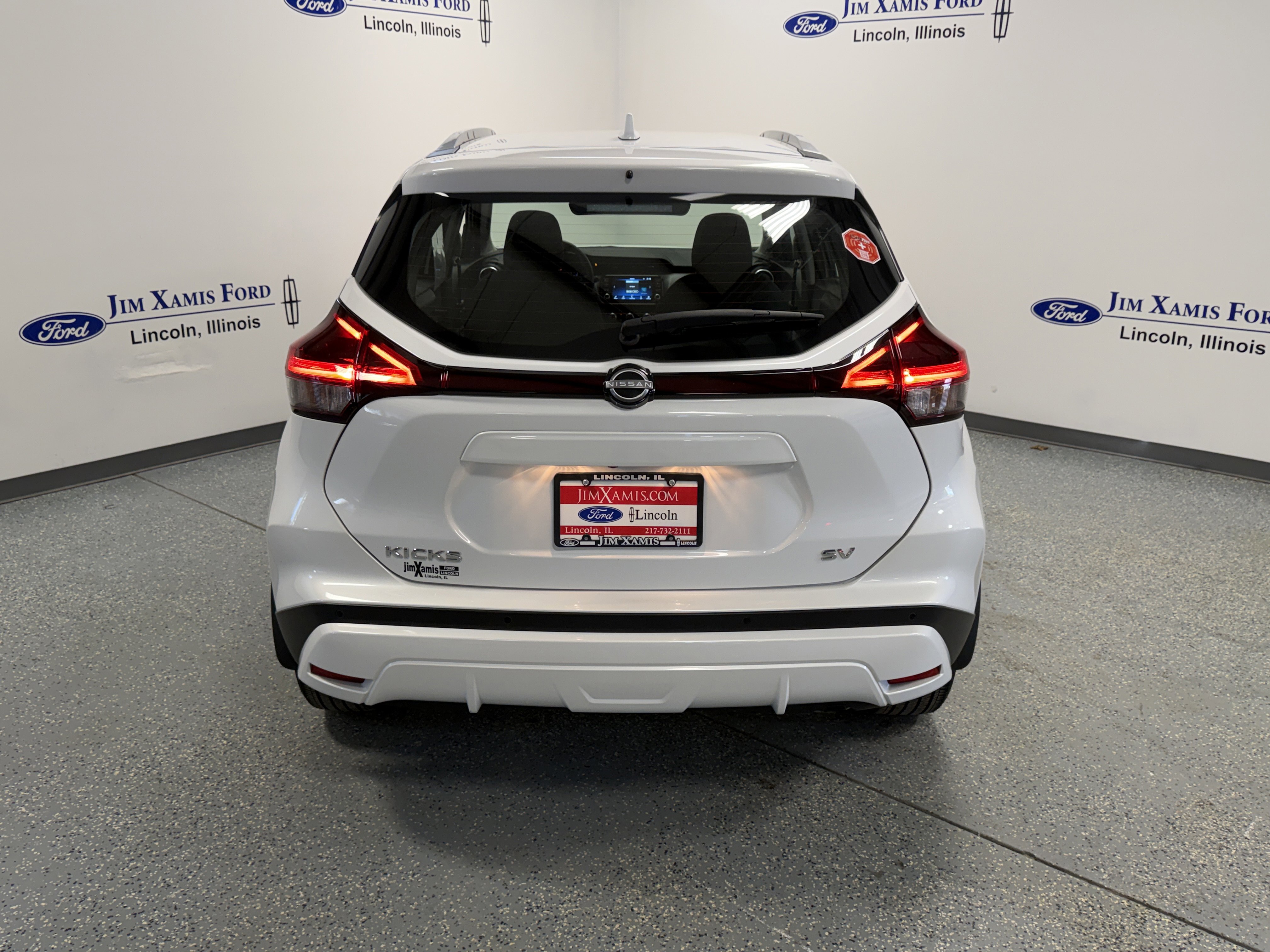 Used 2024 Nissan Kicks SV image 31