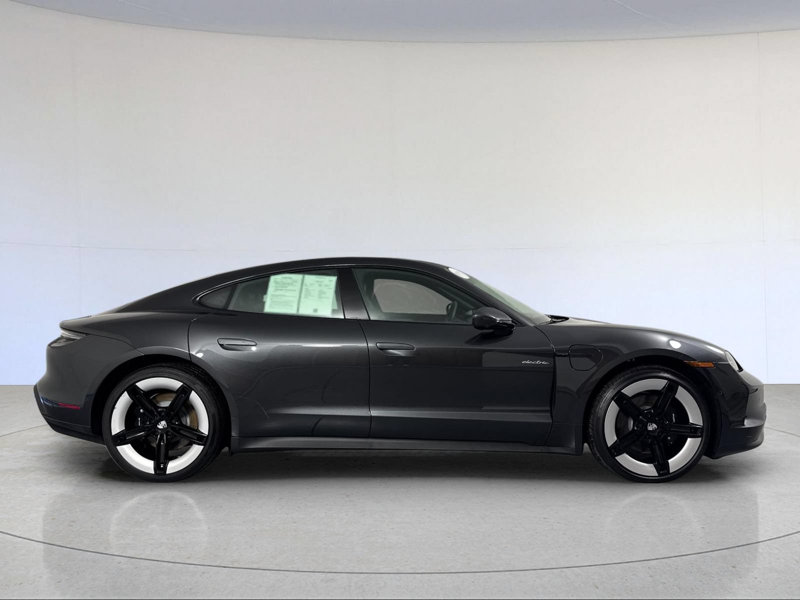 Certified 2025 Porsche Taycan RWD image 9