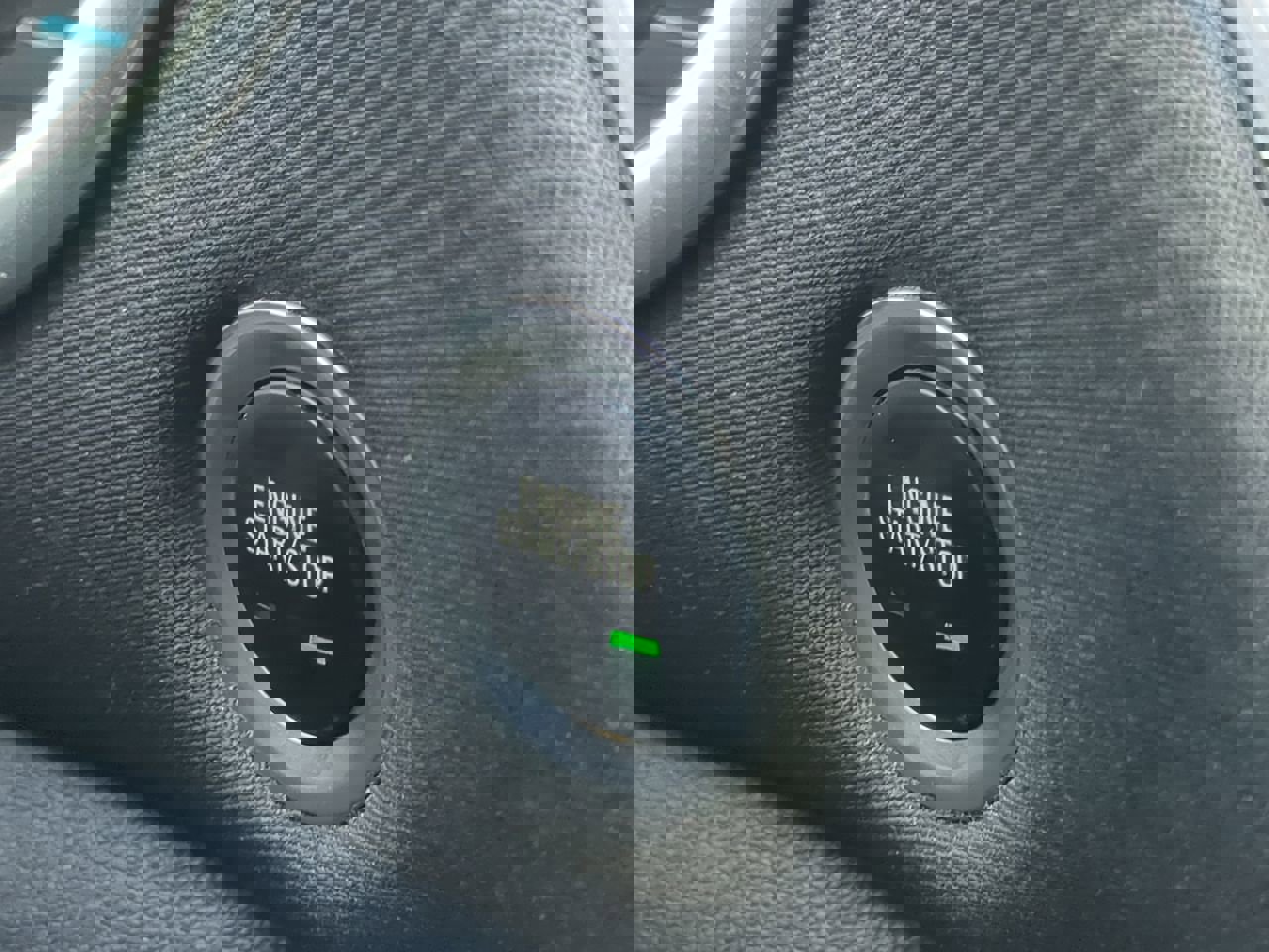 Used 2016 Chevrolet Malibu LT image 23