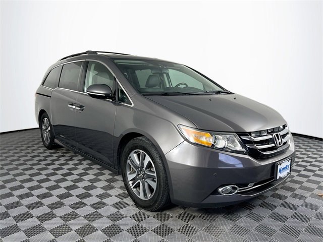 Used 2016 Honda Odyssey Touring Elite image 8