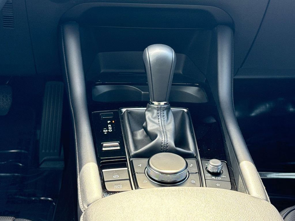 Certified 2026 MAZDA MAZDA3 Hatchback w/Premium Plus Pkg image 19