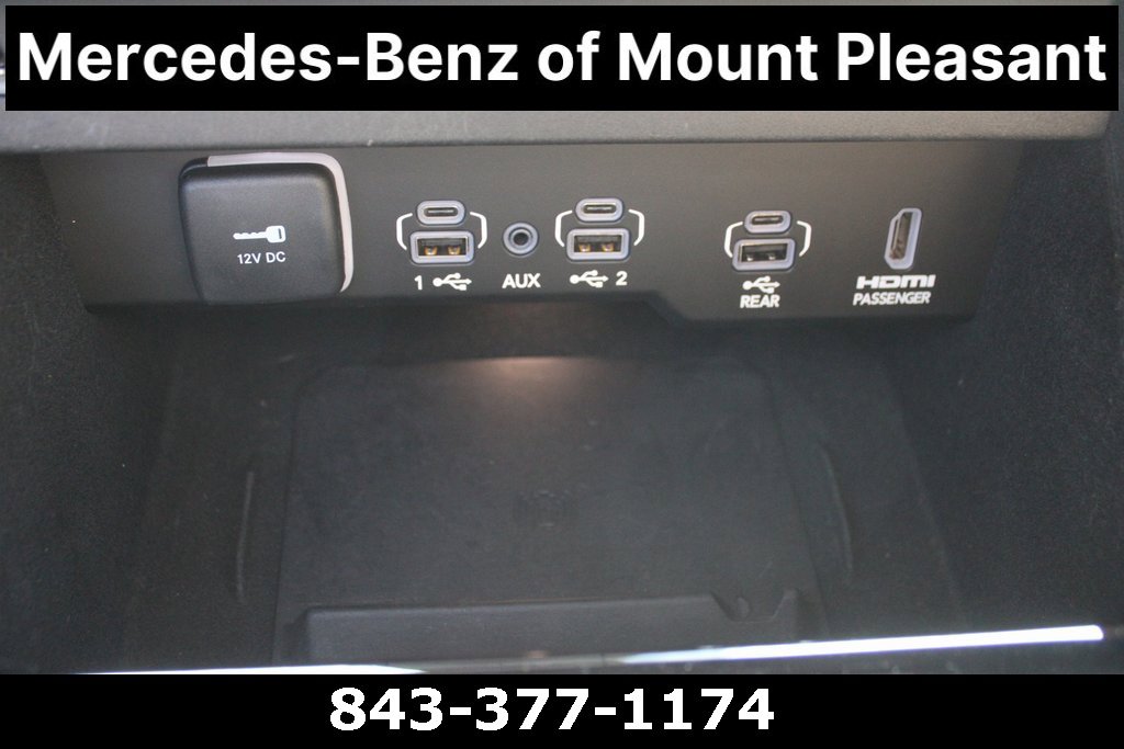 Used 2023 Jeep Grand Wagoneer L Series III w/ Rear Seat Video Group 1 image 45