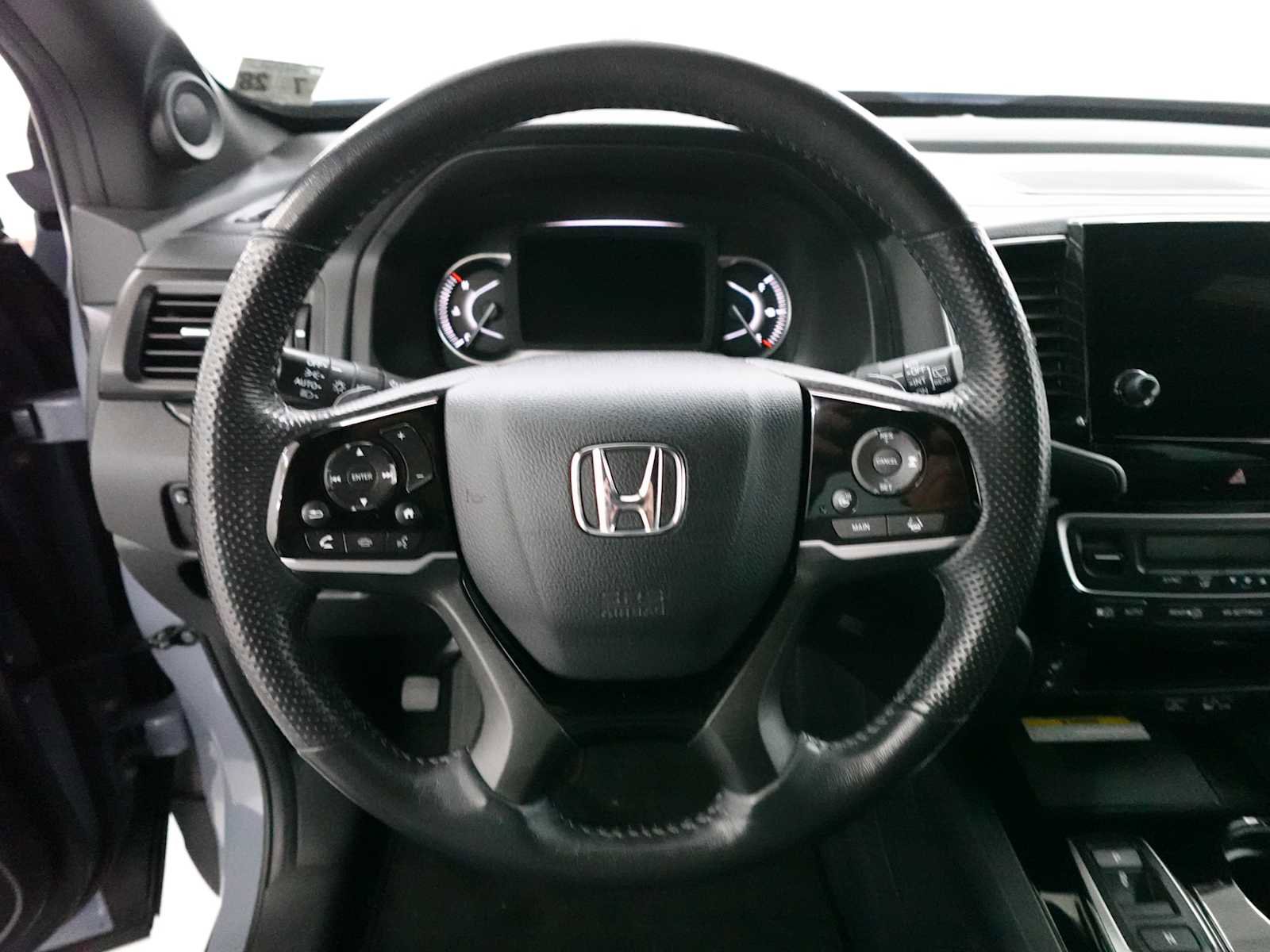 Certified 2023 Honda Passport Elite image 16