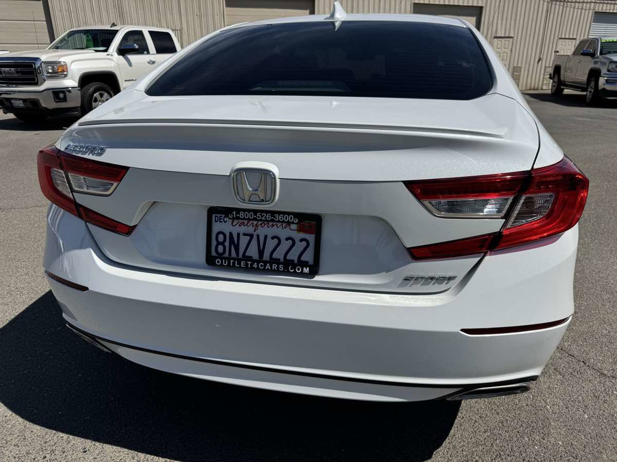 Used 2020 Honda Accord Sport image 9