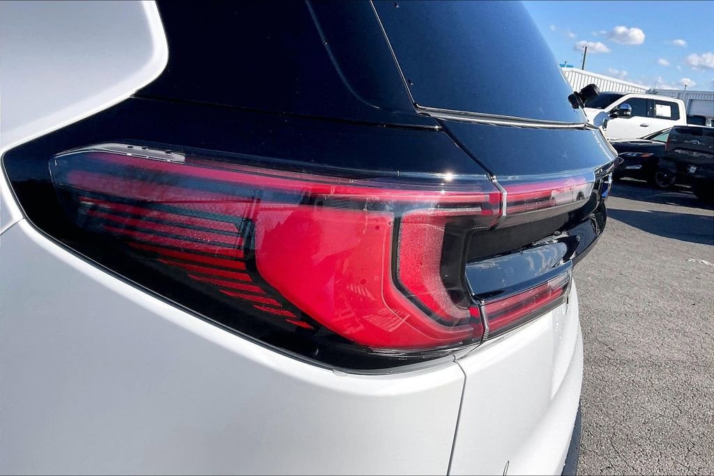 New 2026 GMC Acadia Elevation image 25