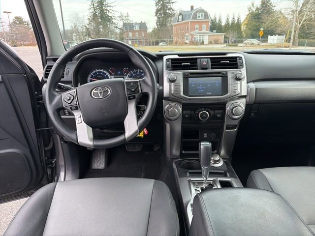 Used 2019 Toyota 4Runner SR5 Premium image 17