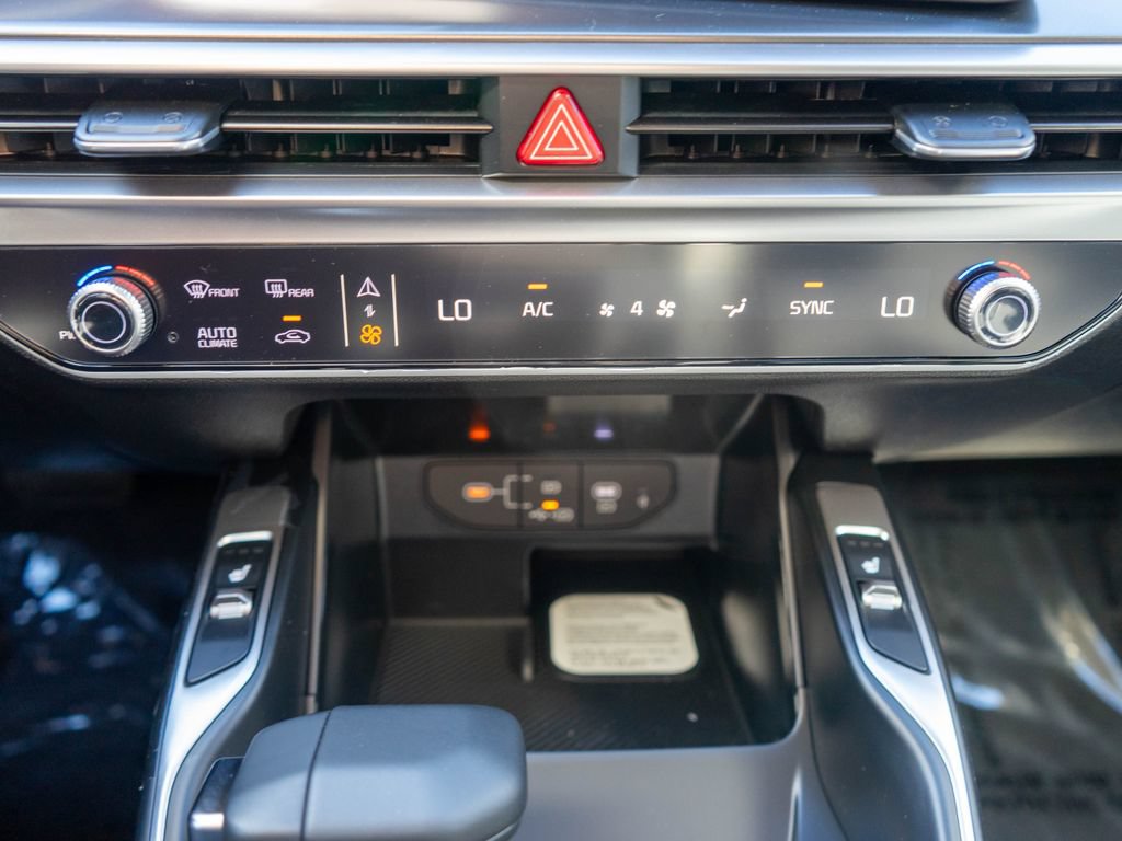 New 2026 Kia Sorento EX AWD/4WD image 24