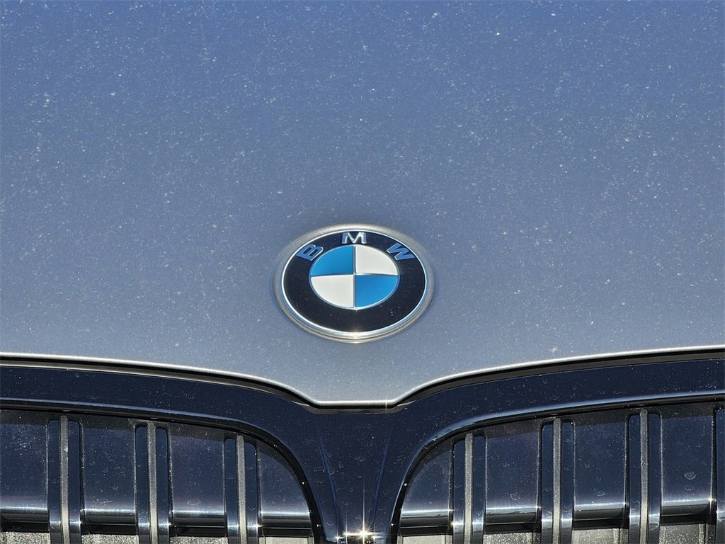 New 2026 BMW 330i Sedan w/ M Sport Package image 10