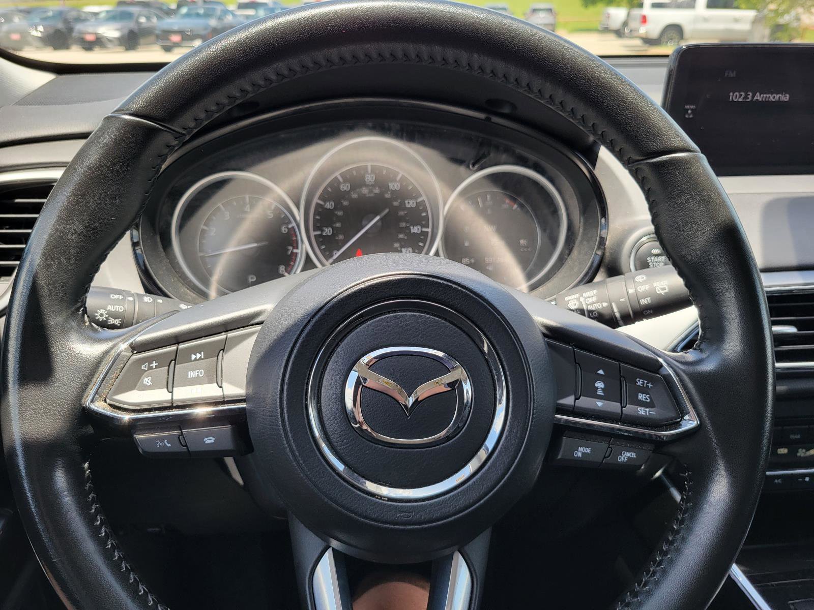 Used 2023 MAZDA CX-9 Touring image 14