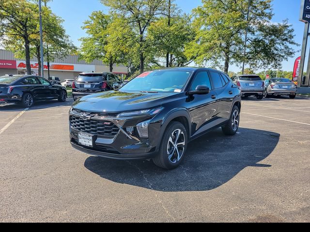 Used 2024 Chevrolet Trax RS w/ Driver Confidence Package FWD image 8